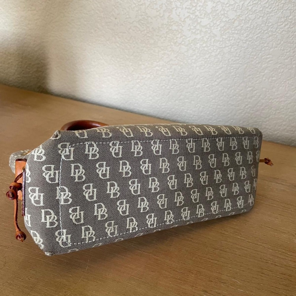 Must Have! Pristine Condition Mini Dooney & Bourk… - image 6